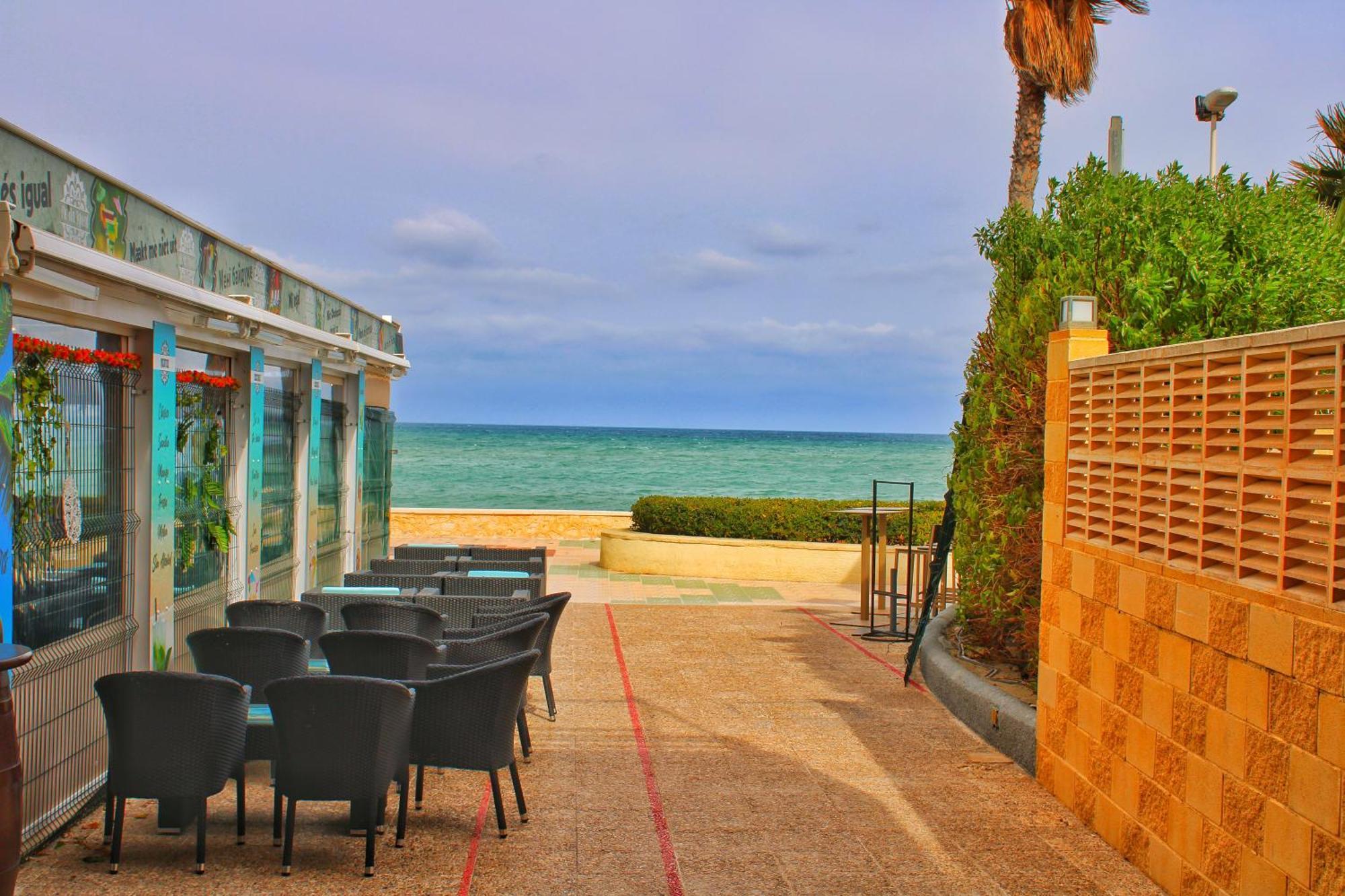 Appartement Apartamento A Estrenar 1a Linea Playa Y Piscina
